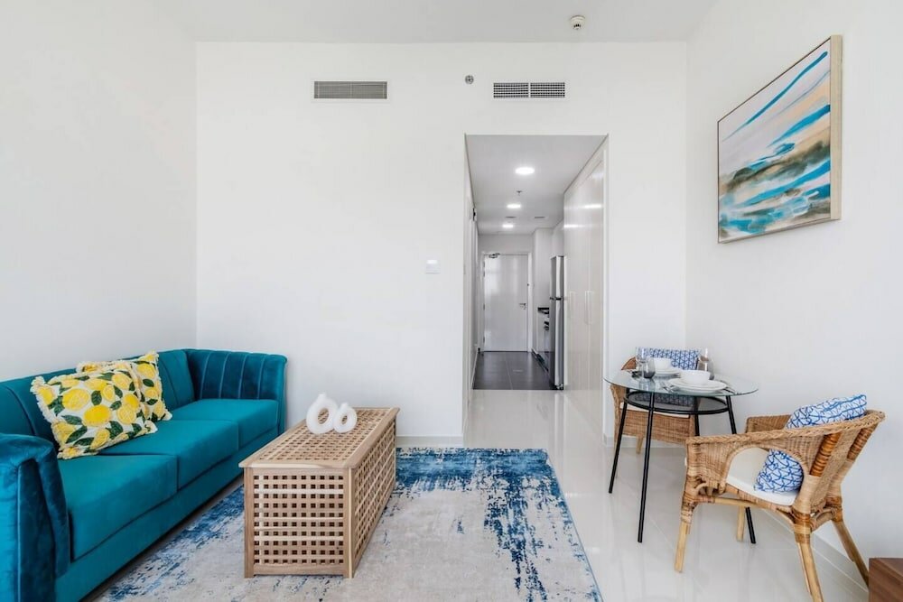Дубай: Cozy studio at Damac Hills