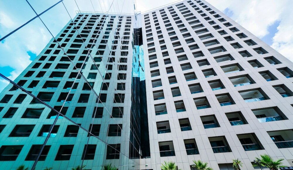 Дубай: KOHH - 1BR in DAMAC Maison Cour Jardin