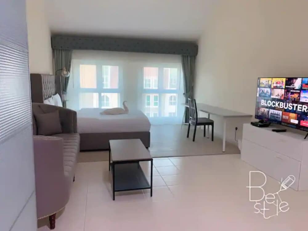 Дубай: Discovery Gardens Haven - Studio Units