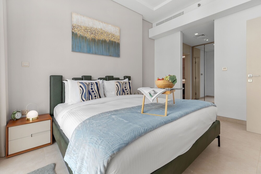 Дубай: Maison Privee - Trendy Apt with Dazzling Views Top-Class Facilities-Banyan Tree