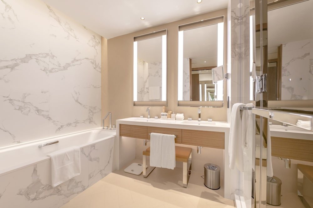 Дубай: Апартаменты Address Dubai Opera Residences
