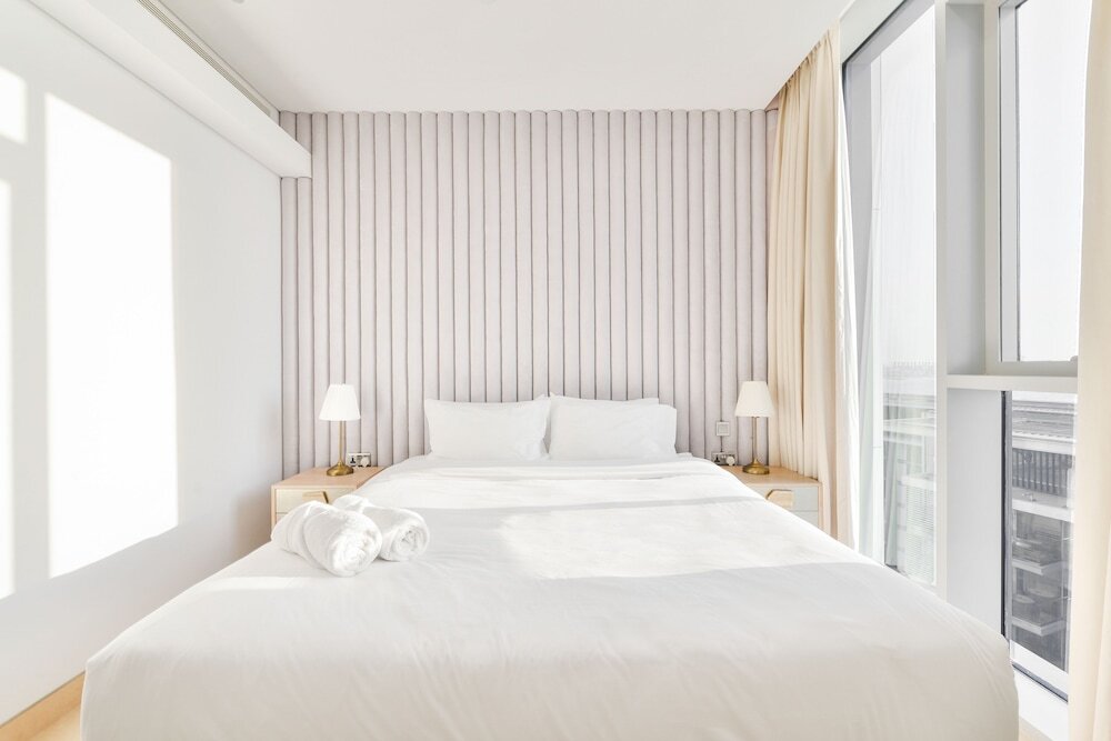 Дубай: Posh Oceanfront 2BR in Bluewaters Island
