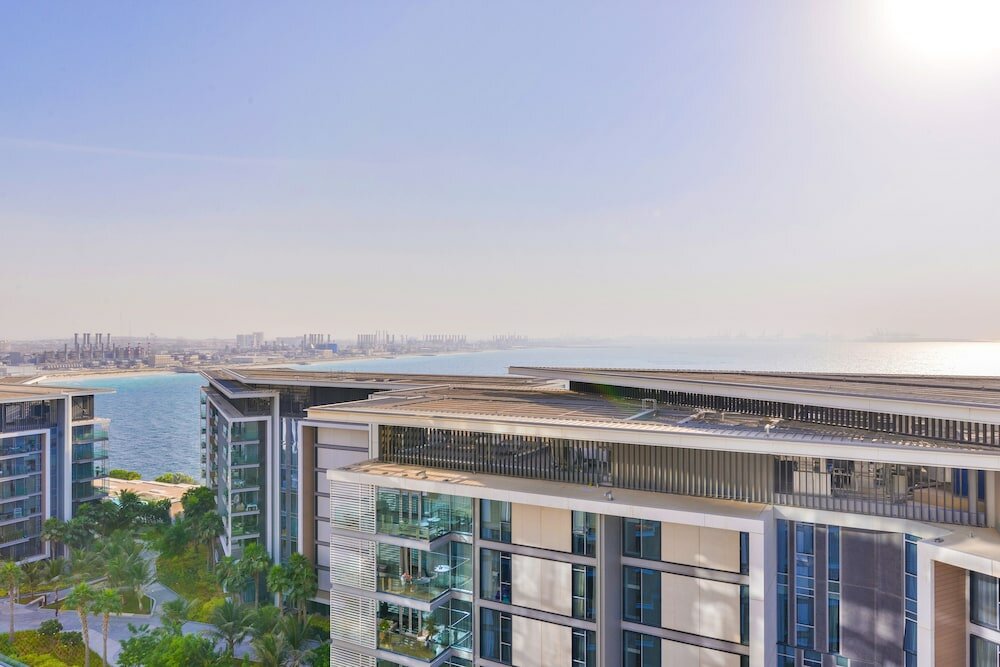 Дубай: Posh Oceanfront 2BR in Bluewaters Island