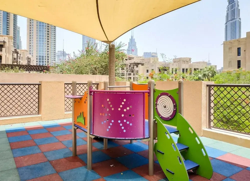 Дубай: Luxury Living Next to Dubai Mall Burj Khalifa