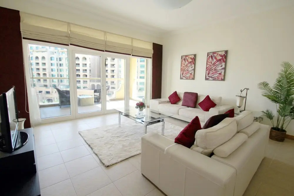 Дубай: Kennedy Towers - Al Sarood