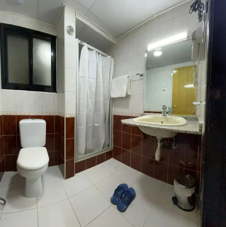 Дубай: Hkh Hotel