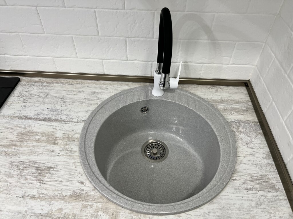 Ереван: Апартаменты  Stylish apt city center, BW