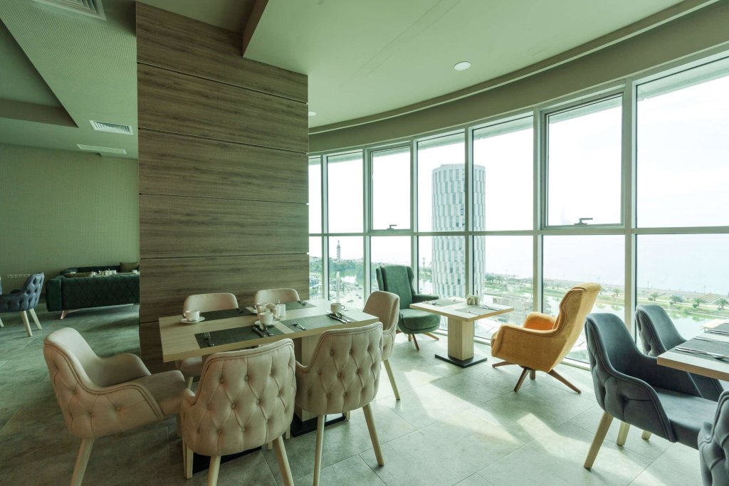 Батуми: Отель Best Western Premier Batumi