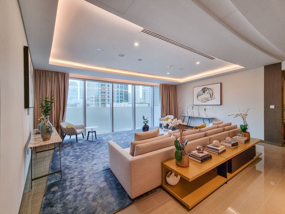 Дубай: EDEN'S Homes & Villas - Opera Grand
