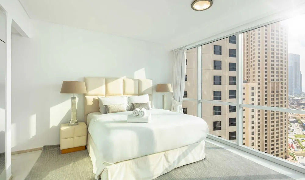 Дубай: LUX The Luxury Sunny JBR Beach Views