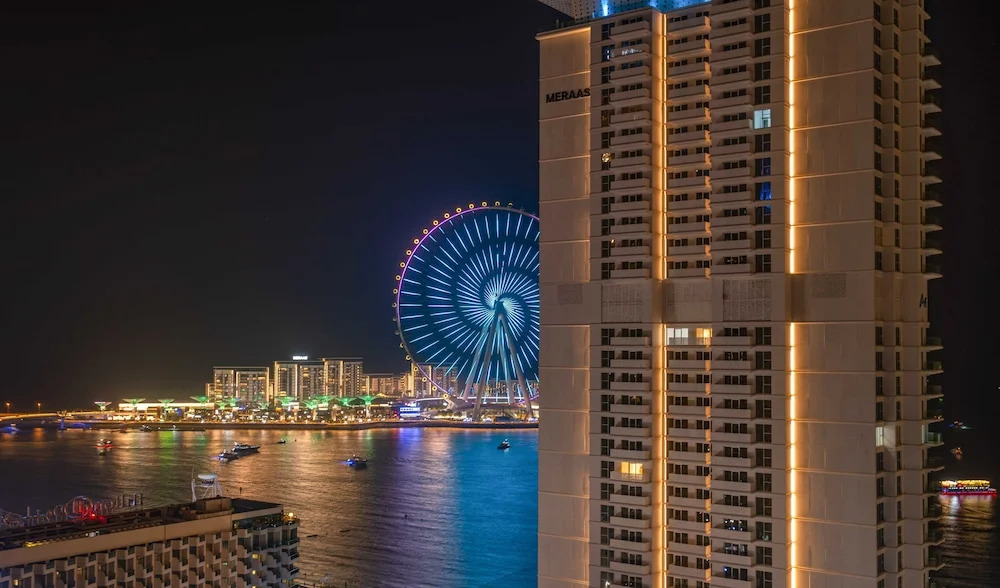 LUX The Luxury Sunny JBR Beach Views — фото 5