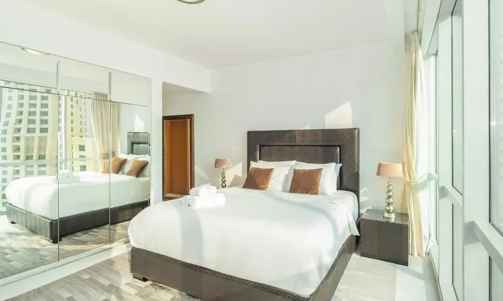 Дубай: LUX The Luxury Sunny JBR Beach Views