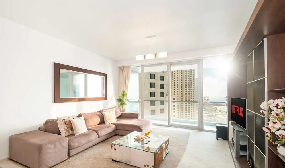 Дубай: LUX The Luxury Sunny JBR Beach Views