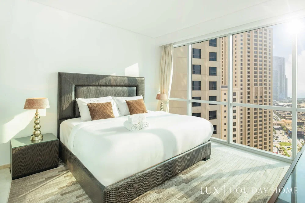 Дубай: LUX The Luxury Sunny JBR Beach Views