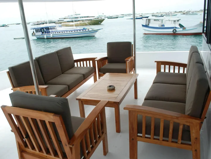Северный атолл Мале: Maldivica Cruise ( Maldivian Dream)