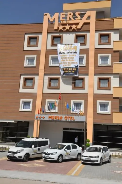 Сома: As Mersa Hotel