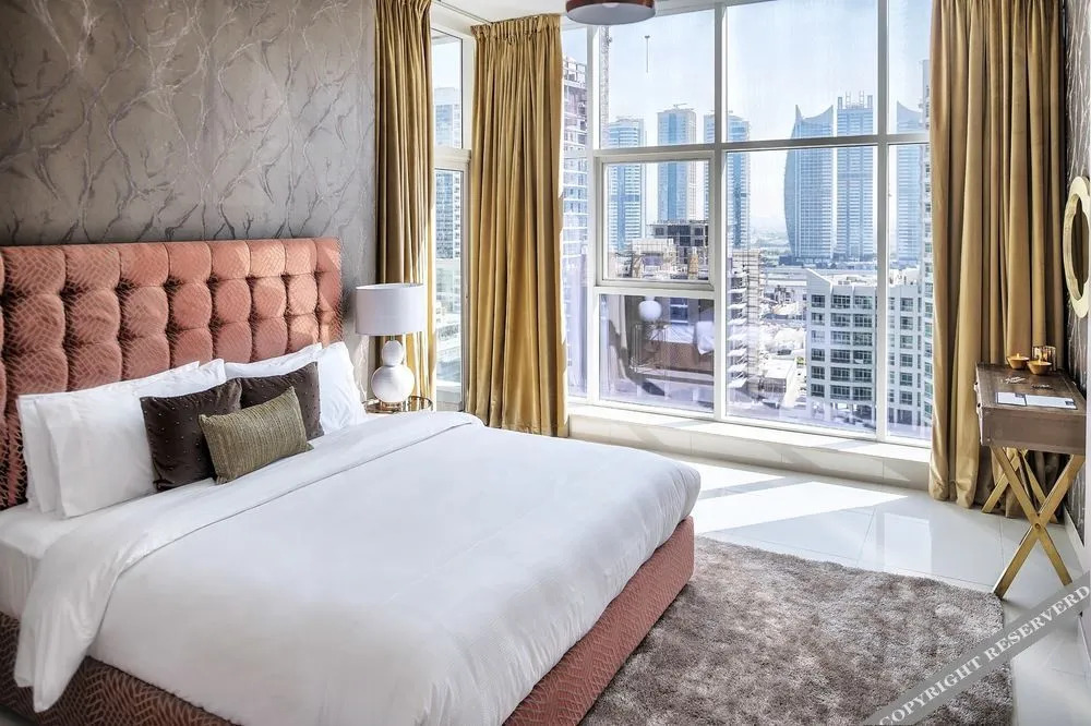Дубай: Continental Tower by Luxury Staycation