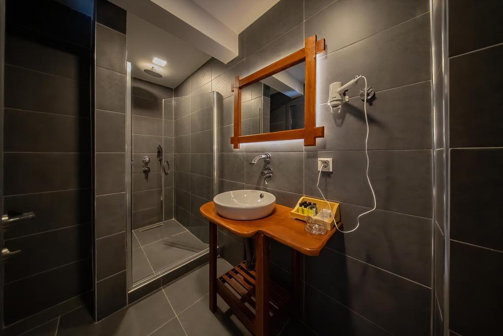 Тургутрейс: Neko Hotel