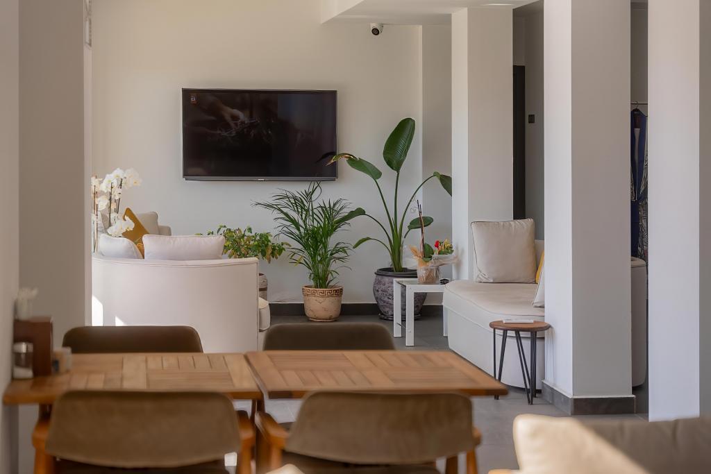 Тургутрейс: Neko Hotel