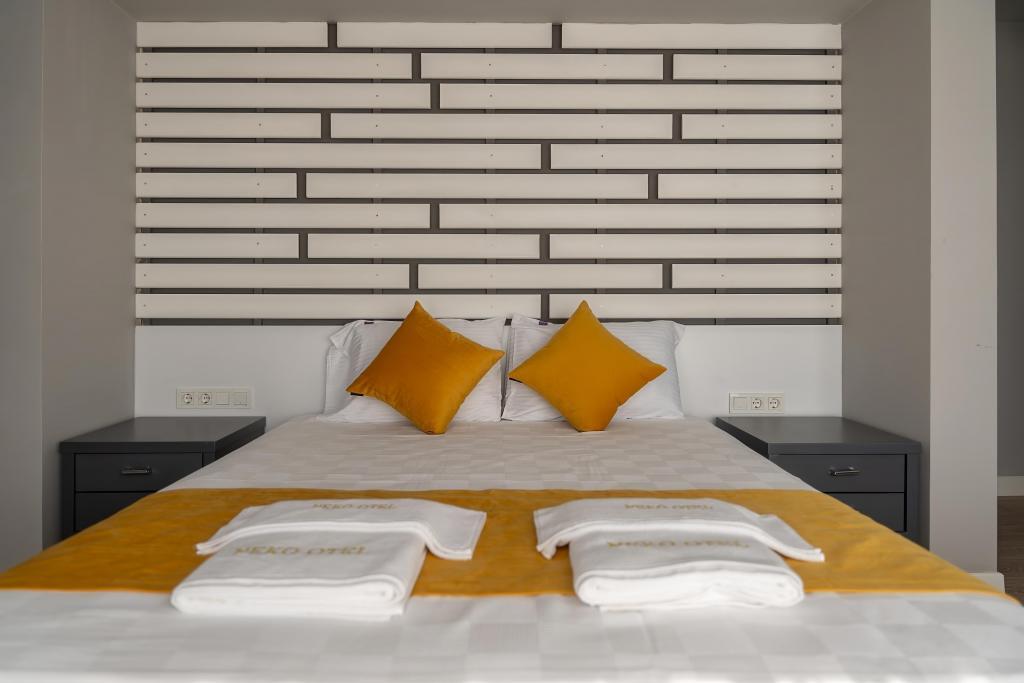 Тургутрейс: Neko Hotel
