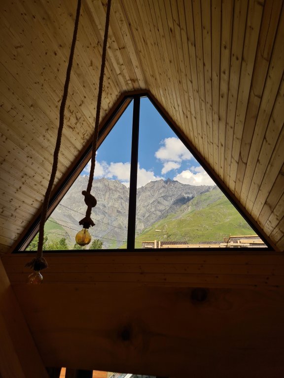 Степанцминда: Шале Trip Zone Kazbegi