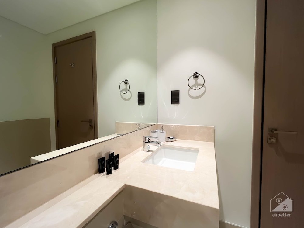 Дубай: Stunning Apt with Breathtaking Views Downtown