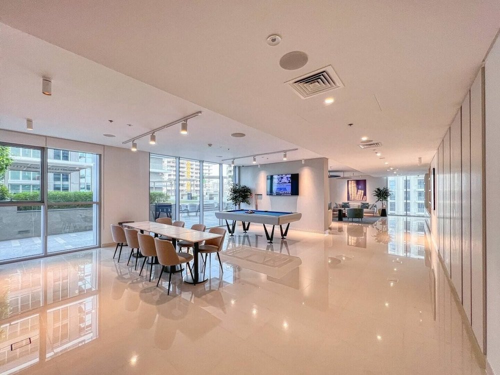 Дубай: Sea view 2BR Beach Isle