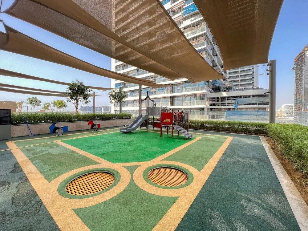 Дубай: Sea view 2BR Beach Isle