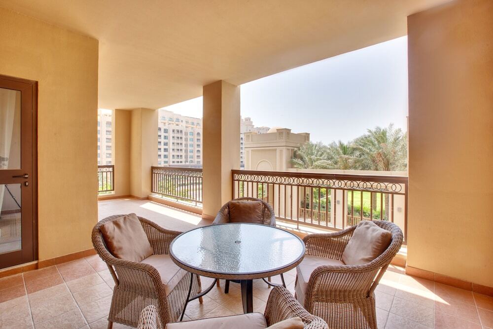 Дубай: South North Residence Palm Jumeirah