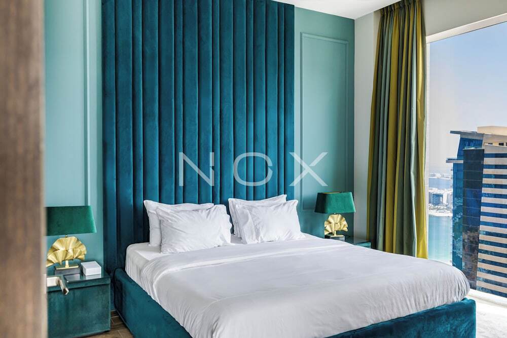 Дубай: The Residences at Marina Gate by Driven Holiday Homes