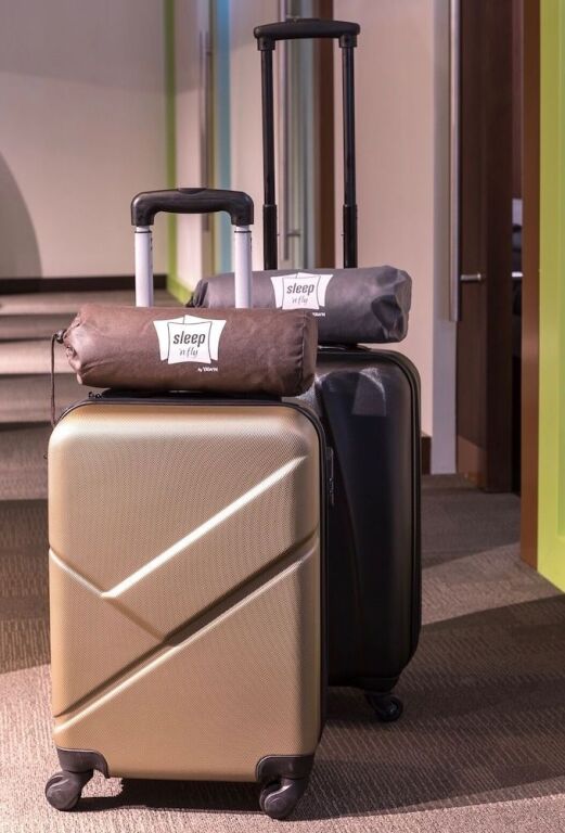 Дубай: Sleep N Fly Sleep Lounge, Dubai International Airport(Dxb), C Gates(Terminal 3 Transit Area)