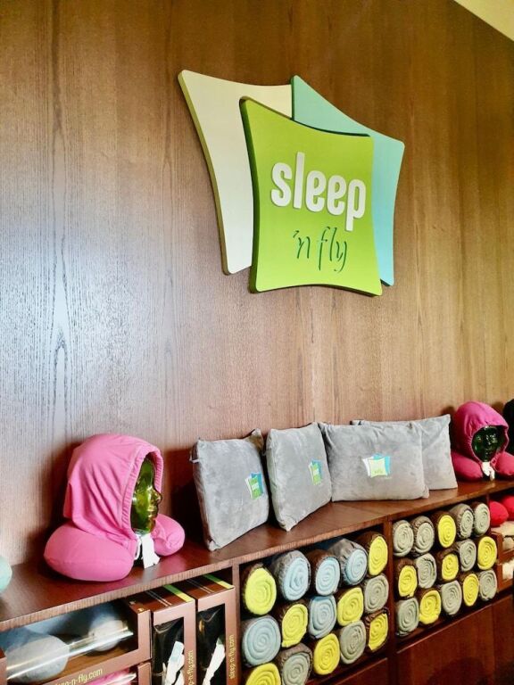 Дубай: Sleep N Fly Sleep Lounge, Dubai International Airport(Dxb), C Gates(Terminal 3 Transit Area)