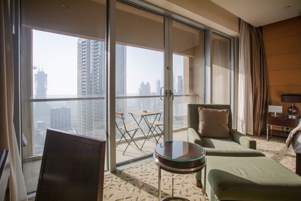 Дубай: The Address Dubai Mall Cosy & Chic