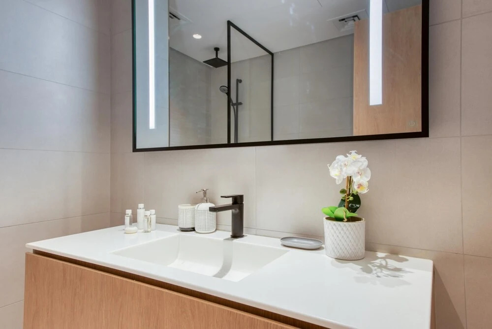Дубай: Stylish Studio w Dubai Canal Vw in Business Bay