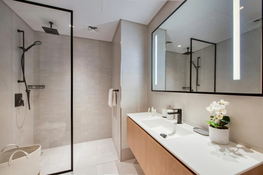 Дубай: Stylish Studio w Dubai Canal Vw in Business Bay