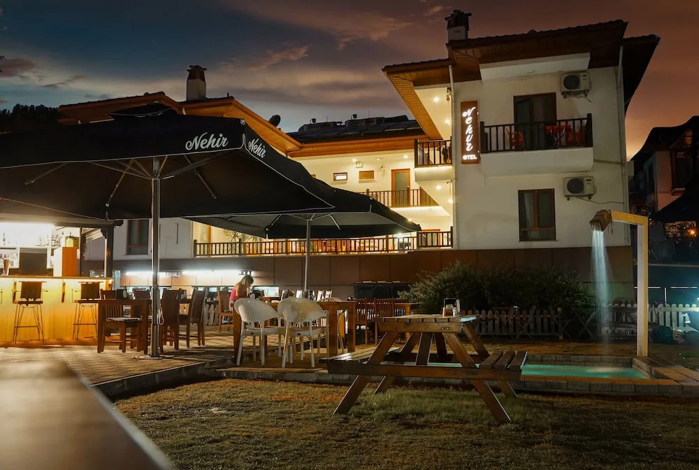 Акьяка: Akyaka Nehir Butik Otel