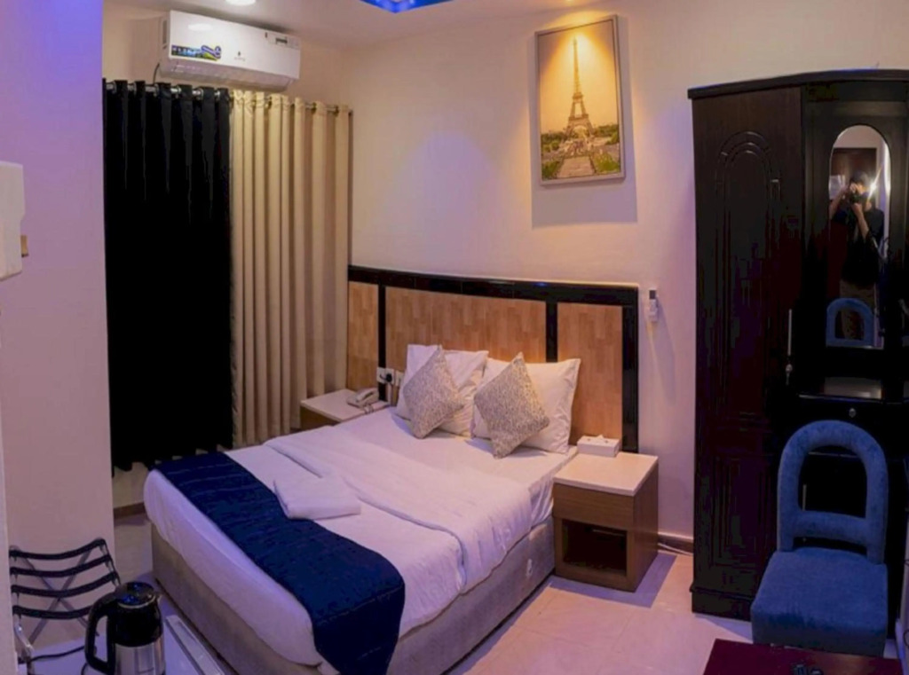 Шарджа: Sharjah Plaza Hotel