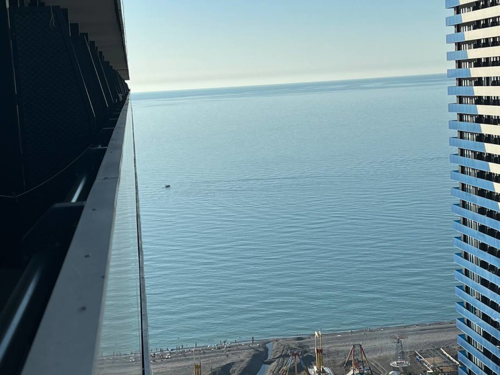 Батуми: Апартаменты Апартамент в Орби Сити 36 этаж