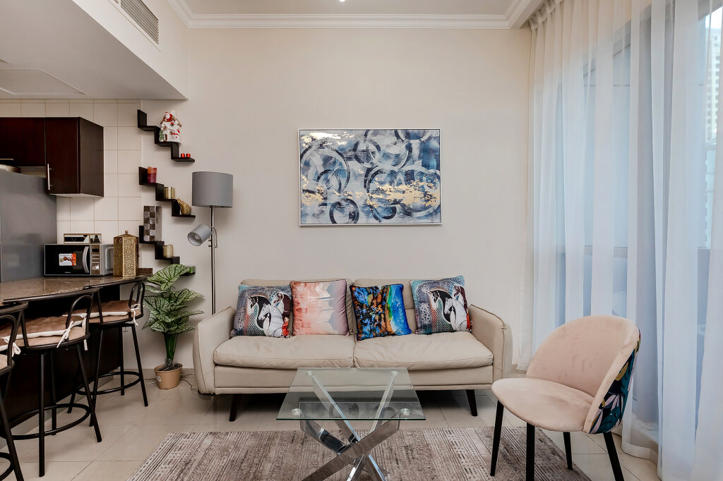 Дубай: Апартаменты Welcome Home in Bay Central Tower