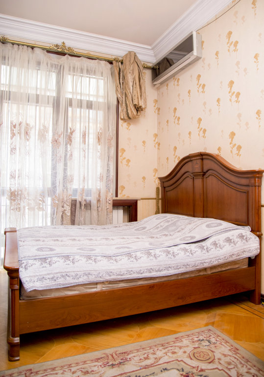 Ереван: Апартаменты Holiday Home