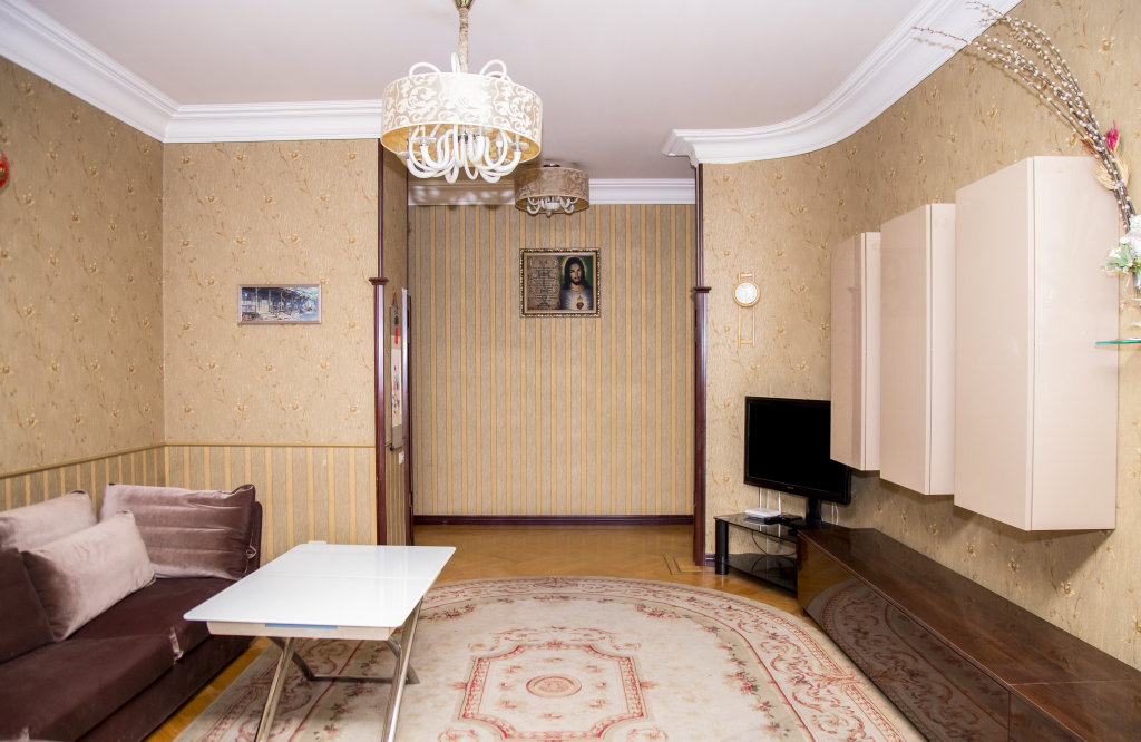 Ереван: Апартаменты Holiday Home