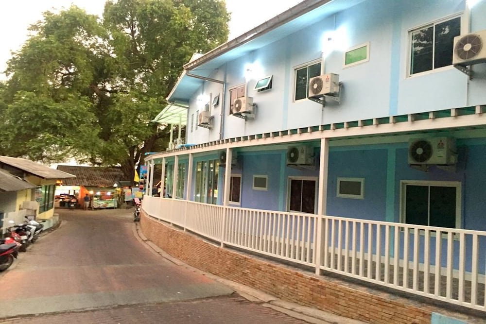 Ко Самет: Sea Breeze Bungalow