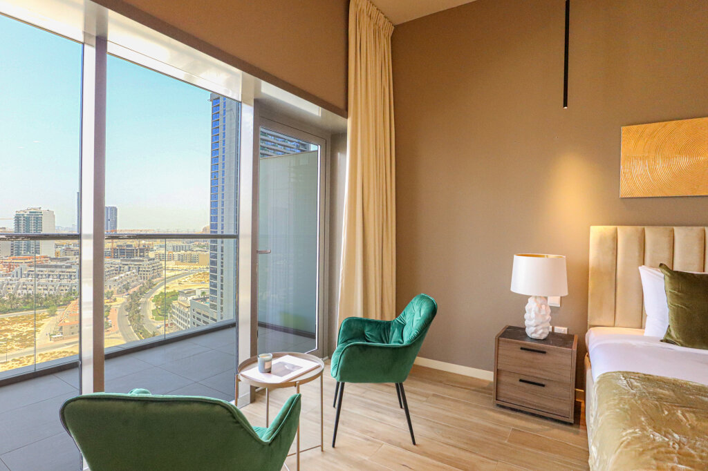Дубай: Апартаменты WelHome - Evergreen Apartment Amidst Vibrant JVC With Pool