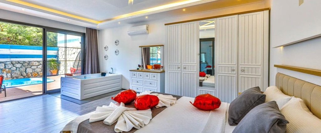 Исламлар: Villa Locca