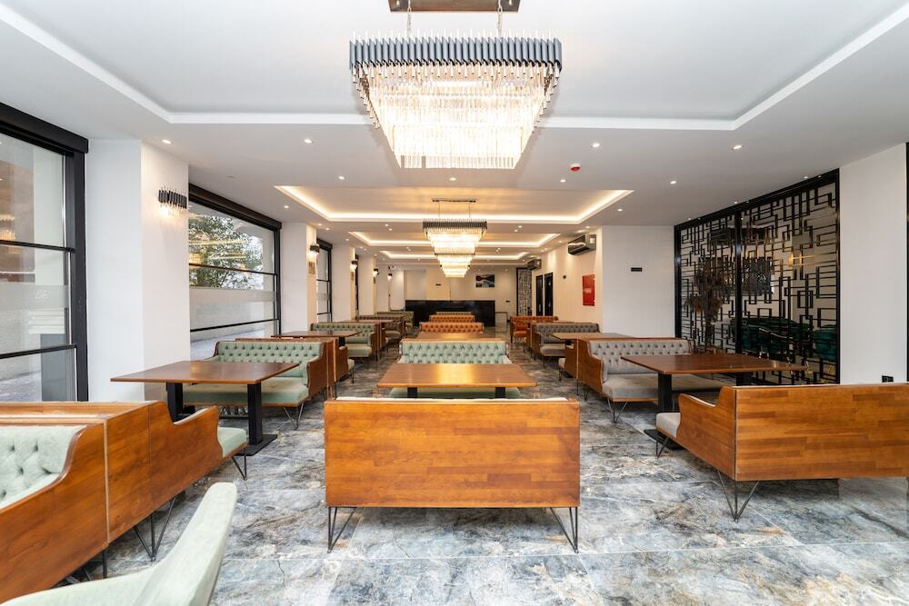Стамбул: Business Life Hotel