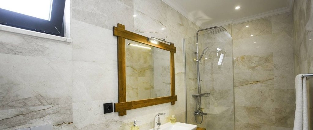 Исламлар: Villa Sila 8
