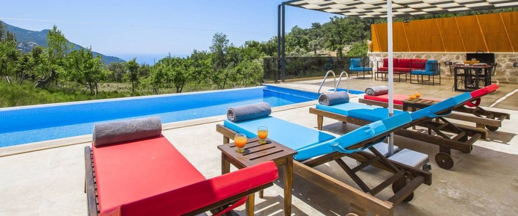 Исламлар: Villa Sila 8
