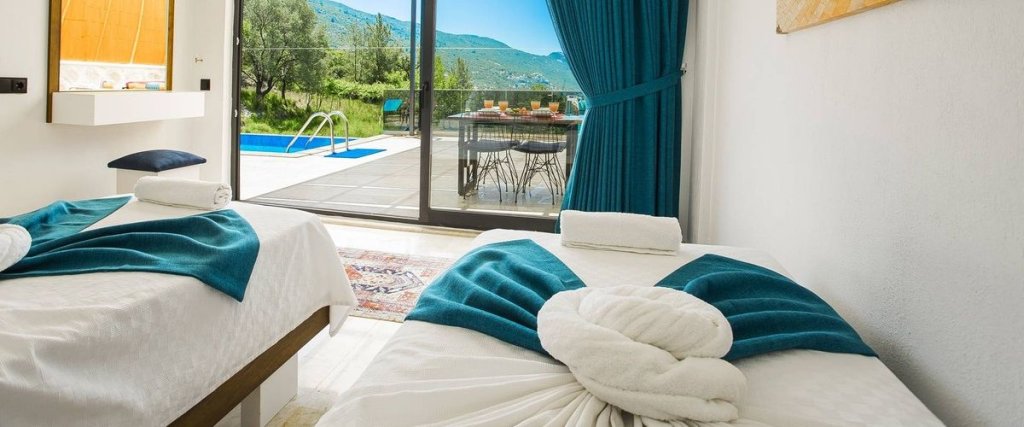 Исламлар: Villa Sila 12