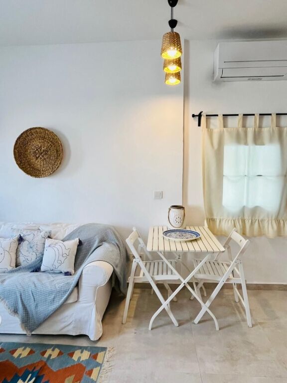 Тургутрейс: Jakaranda Unique Apart