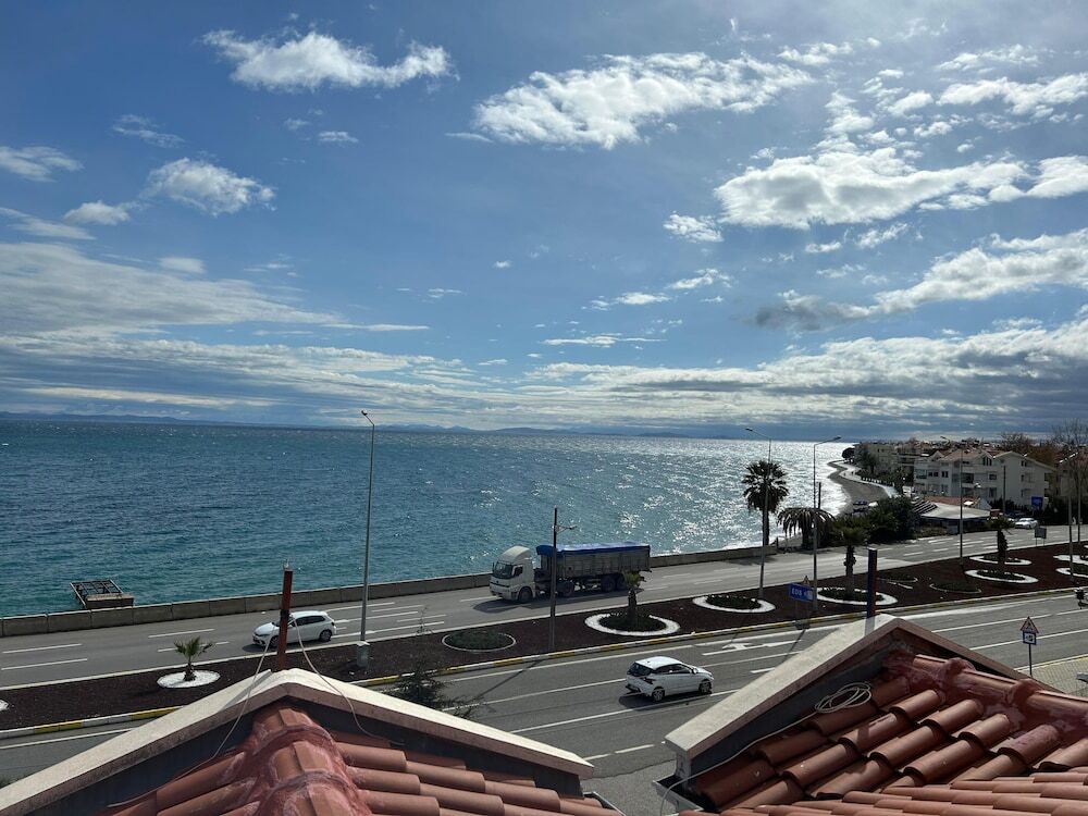 Алтынолук: Lopera Beach Hotel